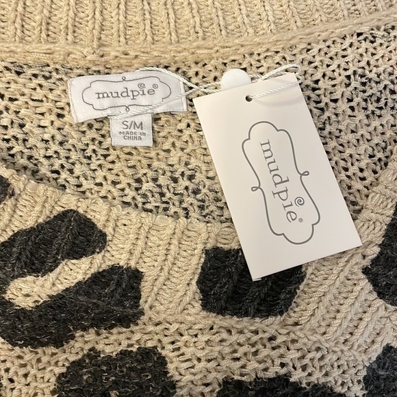 Boutique Fall Flowy Cheetah Sweater Medium - Picture 3 of 5